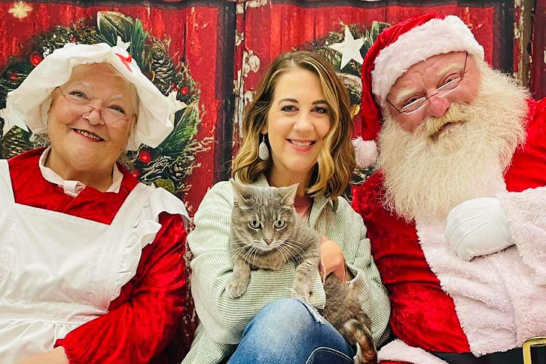 Santa Paws and Mrs. Claws