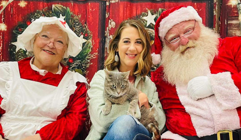 Santa Paws and Mrs. Claws